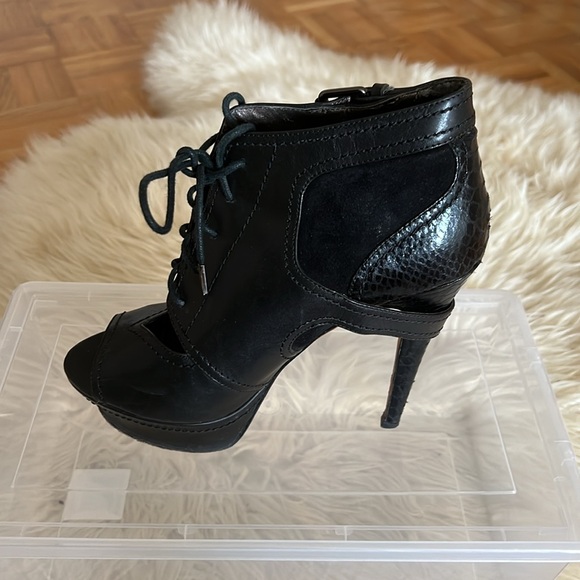 Sam Edelman open-toe lace-up ankle boots - Picture 2 of 13